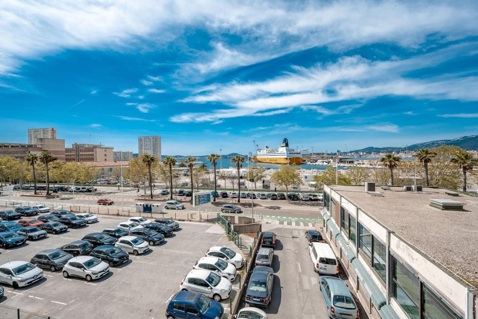 Air-Conditioned Apartment - Sea View Port Toulon Buitenkant foto